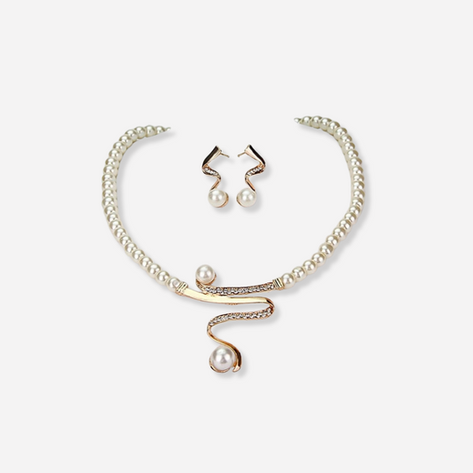 Lynor™ | Pearl Necklace + Earrings