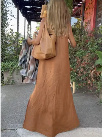 Lynor™ | Flowing Halter Maxi Dress