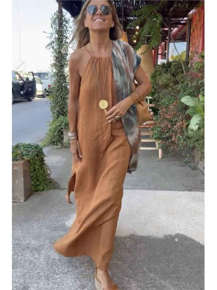 Lynor™ | Flowing Halter Maxi Dress