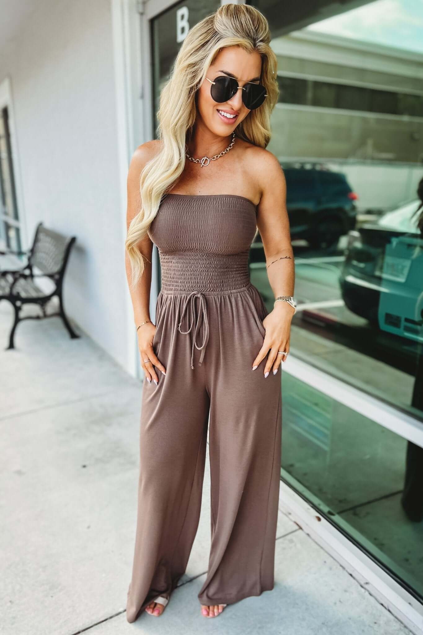 Lynor™ | Trendy Off-Shoulder Jumpsuit